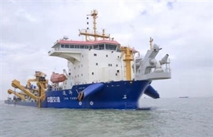 广州港迎来亚洲最大耙吸挖泥船