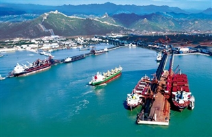 中远海运散货运输公司探访河北港口集团