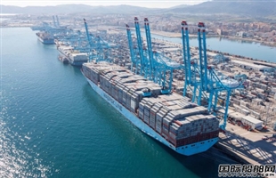 今年还有90万TEU交付 集装箱船市场“亚历山大”