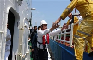 广澳湾海域一艘散货船遇险11人获救