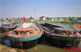 诸暨海超船运投资打造10艘1500吨集装箱船