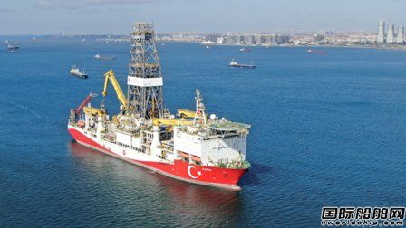 土耳其一艘第六代超深水钻井船前往黑海执行钻探任务