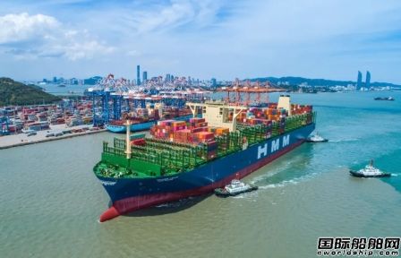 HMM旗下全球最大集装箱船首航厦门港