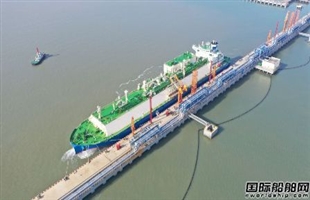 全球最大VLEC在连云港完成首次卸货