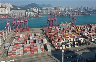 德路里：香港渐失优势出口商转向中国内地