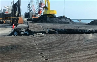 花莲港最新情况：码头多处毁损，一船断缆驶离仍有五船靠泊