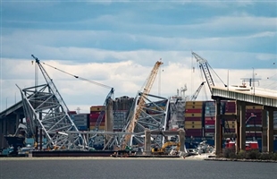 撞桥事故半月后，船东宣布共同海损